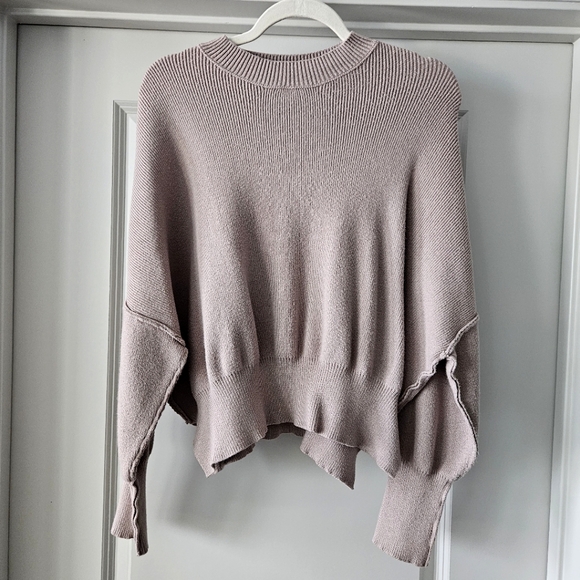 BLACK TAPE Ruby Tunic Sweater XS/S in TAUPE MELANGE - Picture 2 of 6